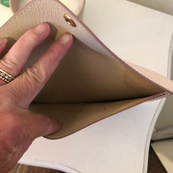 Dooney & Bourke large wristlet - Picture 6 of 8